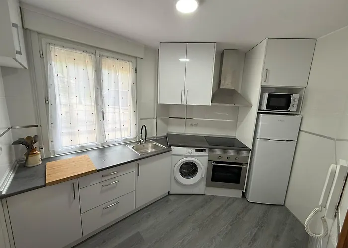 Apartamento Cerca De La Ria Con Parking Incluido By Insidehome