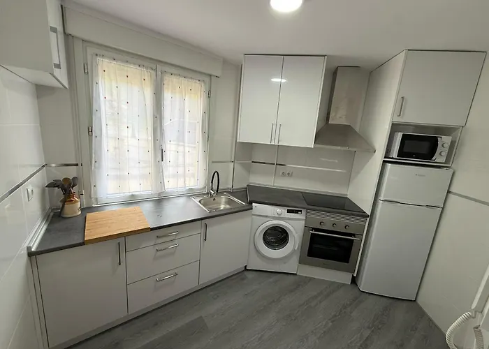 Apartamento Cerca De La Ria Con Parking Incluido By Insidehome